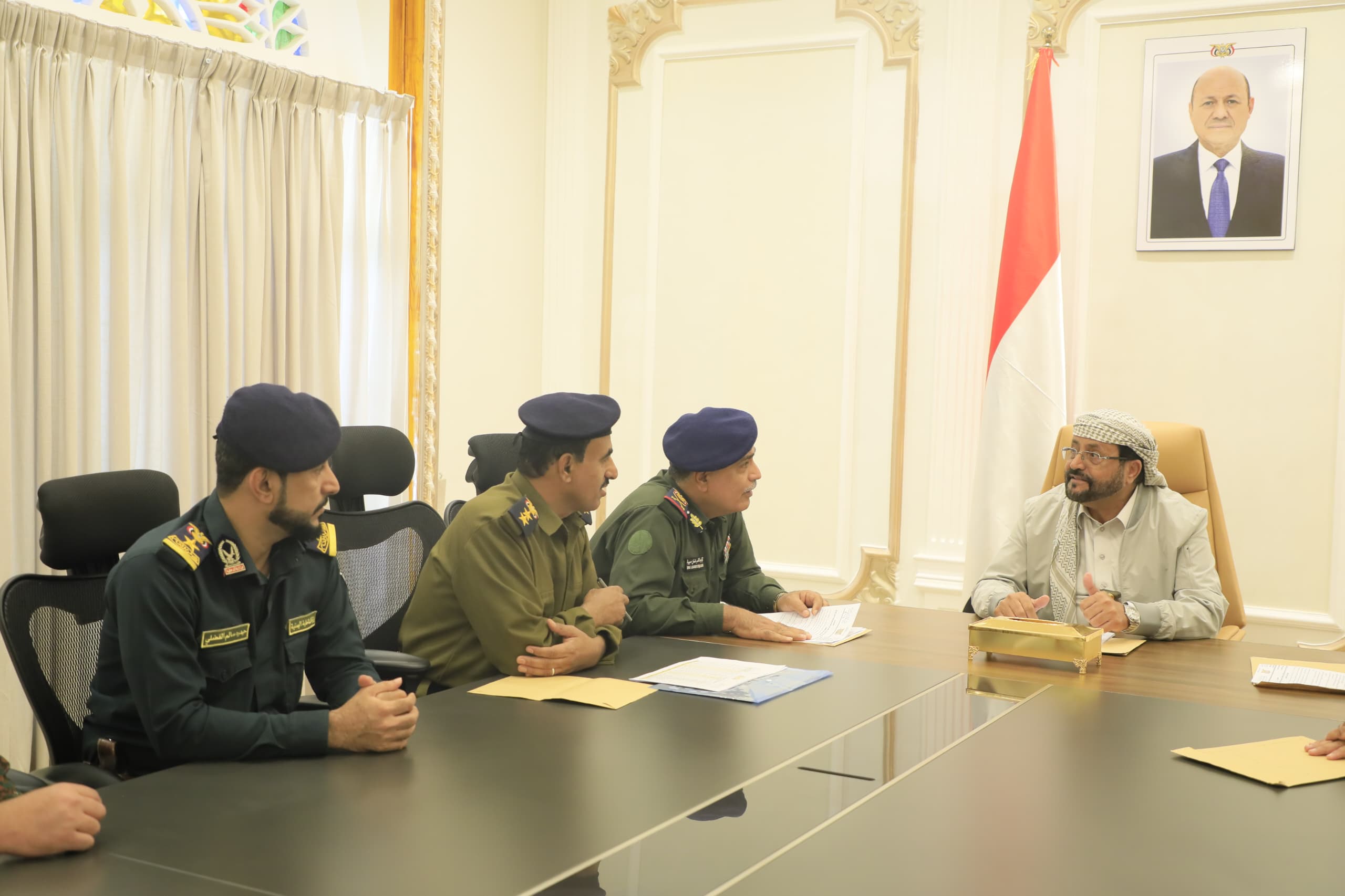 اللواء سلطان العرادة يناقش مع وكيل وزارة الداخلية جُملة من القضايا الإدارية والفنية