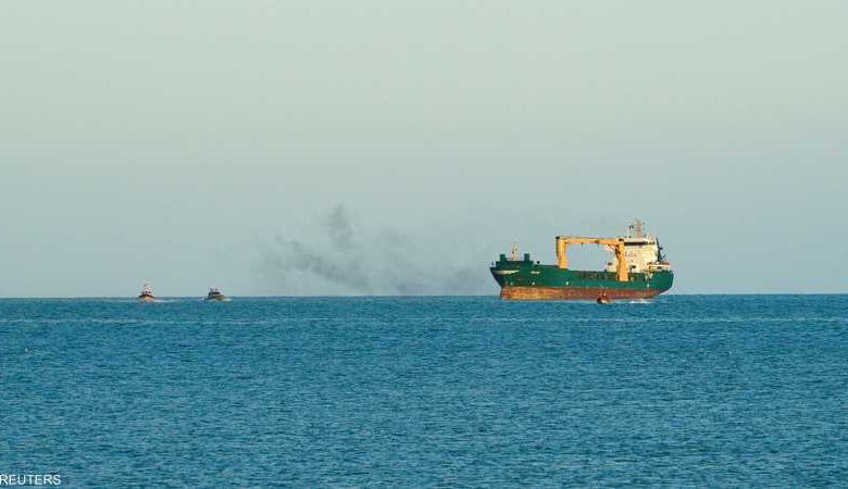إيران تتحدى مجلس الأمن باختطاف ناقلة نفط في بحر عمان