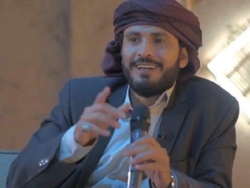 بعد تصدره قائمة المطبلين لرجل الكهف جماعة الحوثي تكافيء شاعرها المفوه بعقاب  سينمار