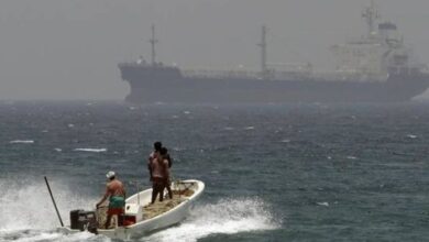 البحرية البريطانية: هجوم بطائرة مسيرة يستهدف سفينة قبالة عدن
