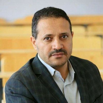 صحفي يمني يتحدث عن دور إيران في تسهيل وصول السفن إلى غالبية موانئ إسرائيل القريبة من مواقع حزب الله