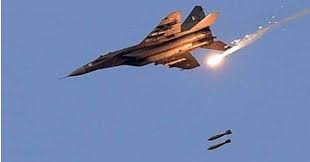 الجيش الأميركي يعلن عن ضربات عسكرية قاتلة وتدمير صاروخين حوثيين في اليمن