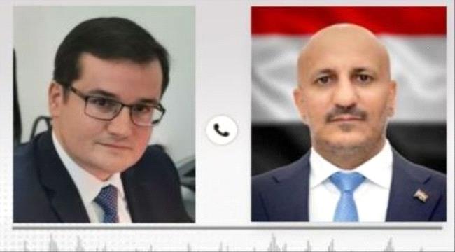 العميد طارق صالح يبحث مع السفير الروسي مستجدات الاوضاع الإقليمية