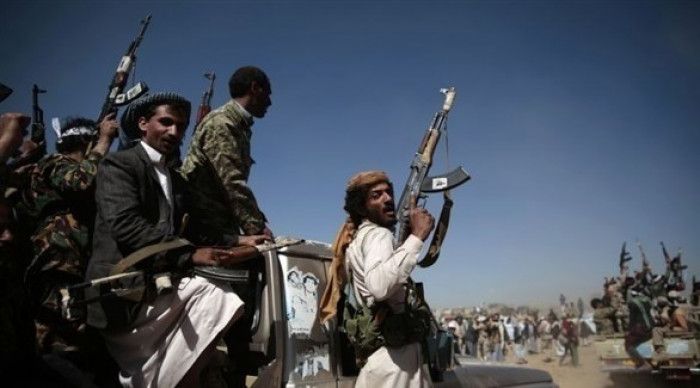 مليشيا الحوثي تدفع بتعزيزات كبيرة إلى محافظة البيضاء
