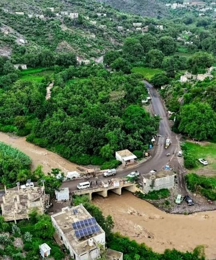 الحوثيون يحشدون عناصرهم وآلياتهم  العسكرية تحت غطاء النكف القبلي لدعم فلسطين .. ارتفاع درجة التوتر والقلق الحوثي