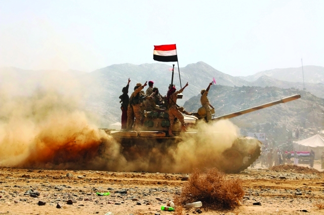 اعلان من قيادة الجيش اليمني بشأن مستقبل العمليات العسكرية ضد الانقلاب والإرهاب وبرقية عسكرية مشتركة الى المشير هادي